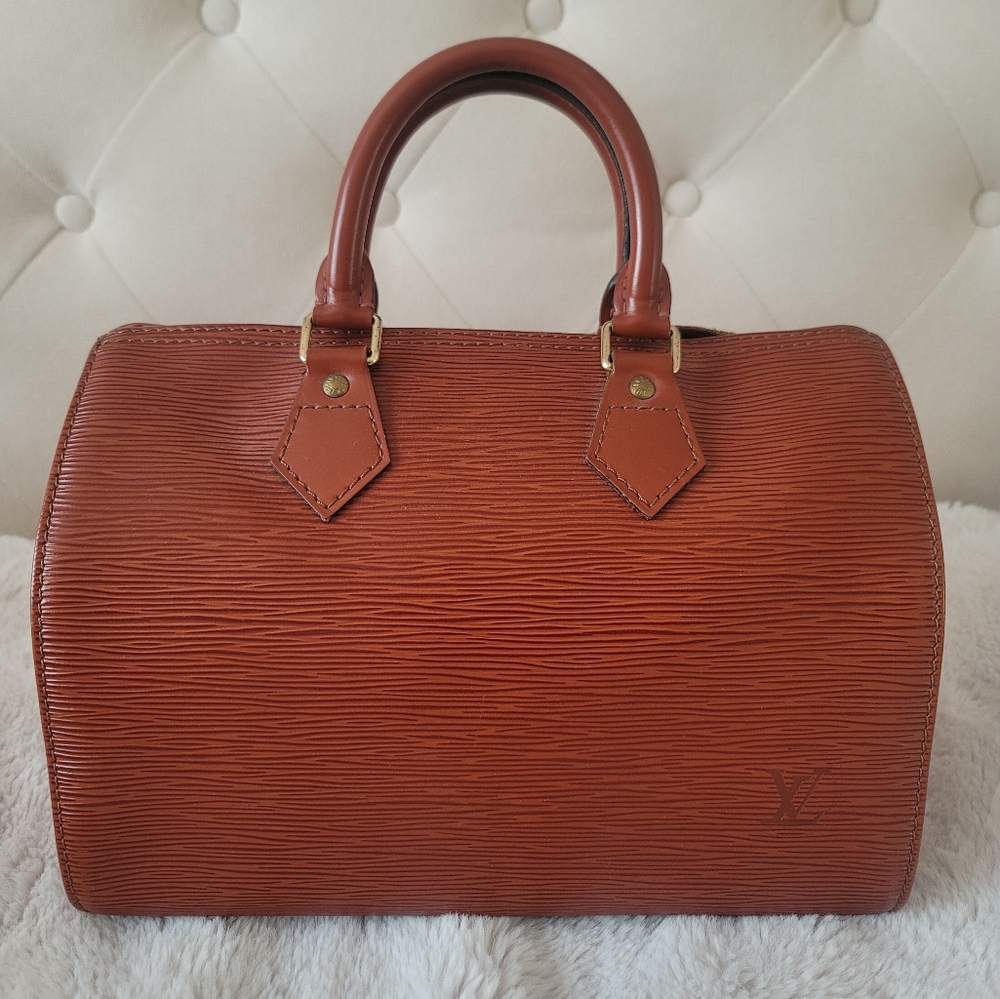 Louis Vuitton Vintage Epi Speedy 25 Kenyan Fawn Authenticated